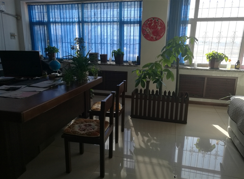 七臺河睿鑫實木家具的圖標(biāo)